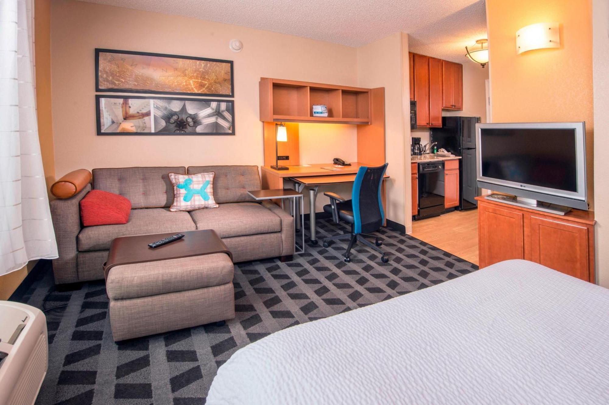 Towneplace Suites By Marriott Clinton At Joint Base Andrews Exterior foto