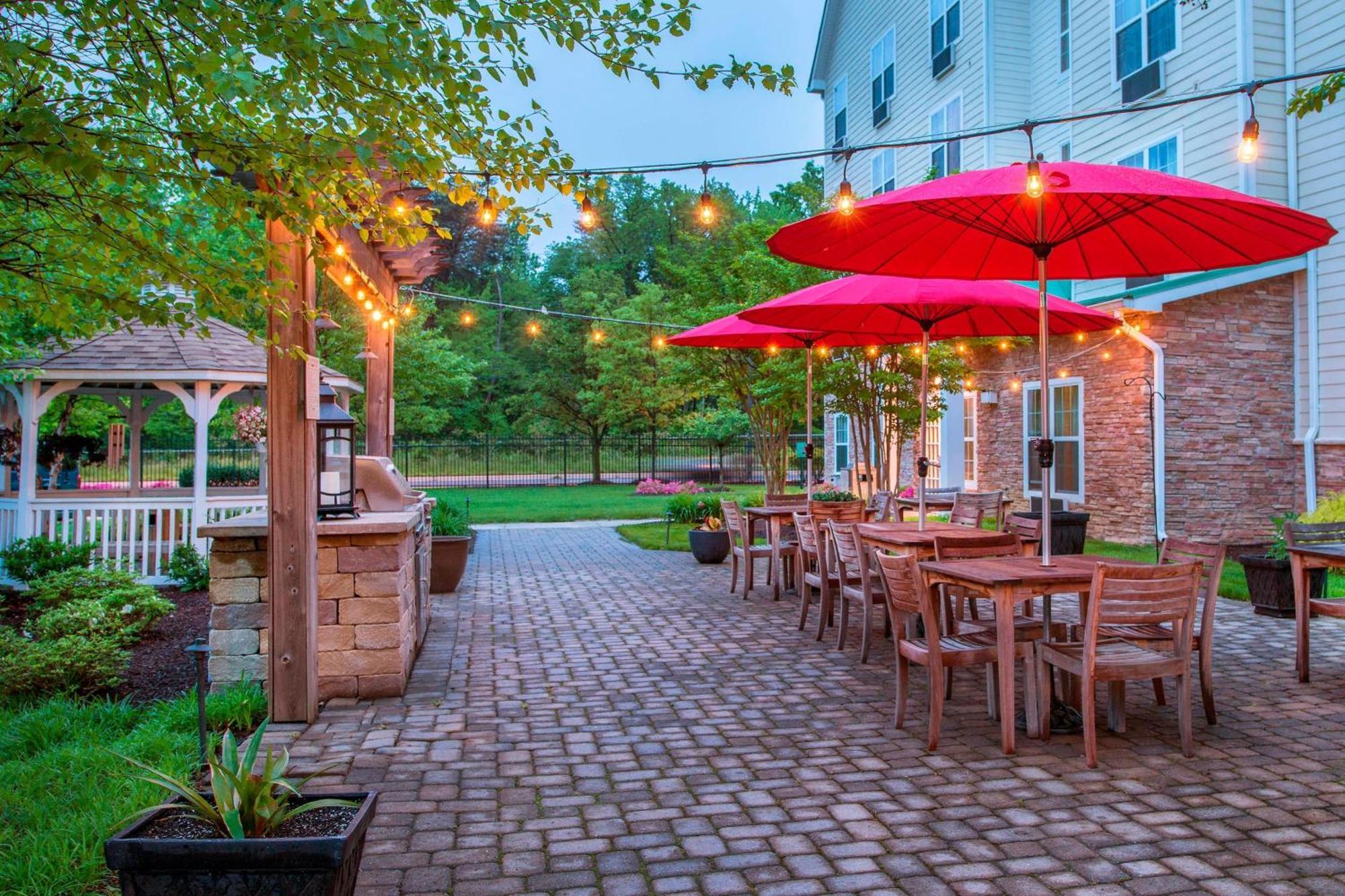 Towneplace Suites By Marriott Clinton At Joint Base Andrews Exterior foto
